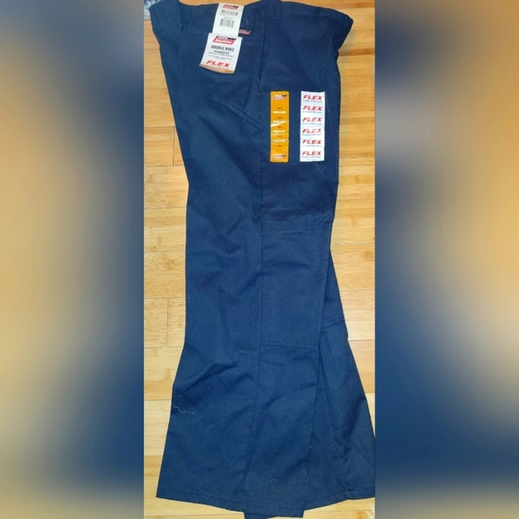 Nwt's Genuine DICKIES DOUBLE KNEE RELAXED FIT STEAIGHT LEG 40X30, - Picture 1 of 3